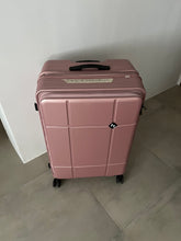 Load image into Gallery viewer, Photo table Rental (A)