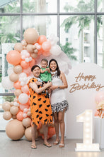 Load image into Gallery viewer, Birthday celebration by Kim/Shin (120 Minutes)