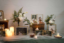 Load image into Gallery viewer, Photo Table Rental (C)