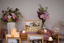 Load image into Gallery viewer, Photo Table Rental (D)