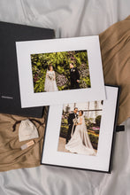 Load image into Gallery viewer, Folio Box (Large)